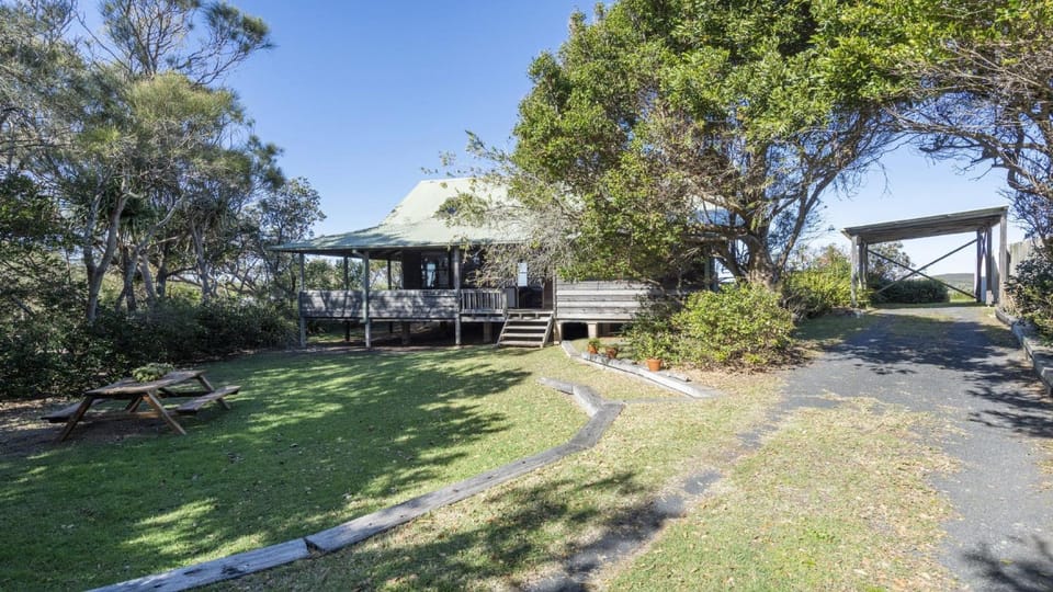 The Point - Lifestyle Yamba House in Angourie