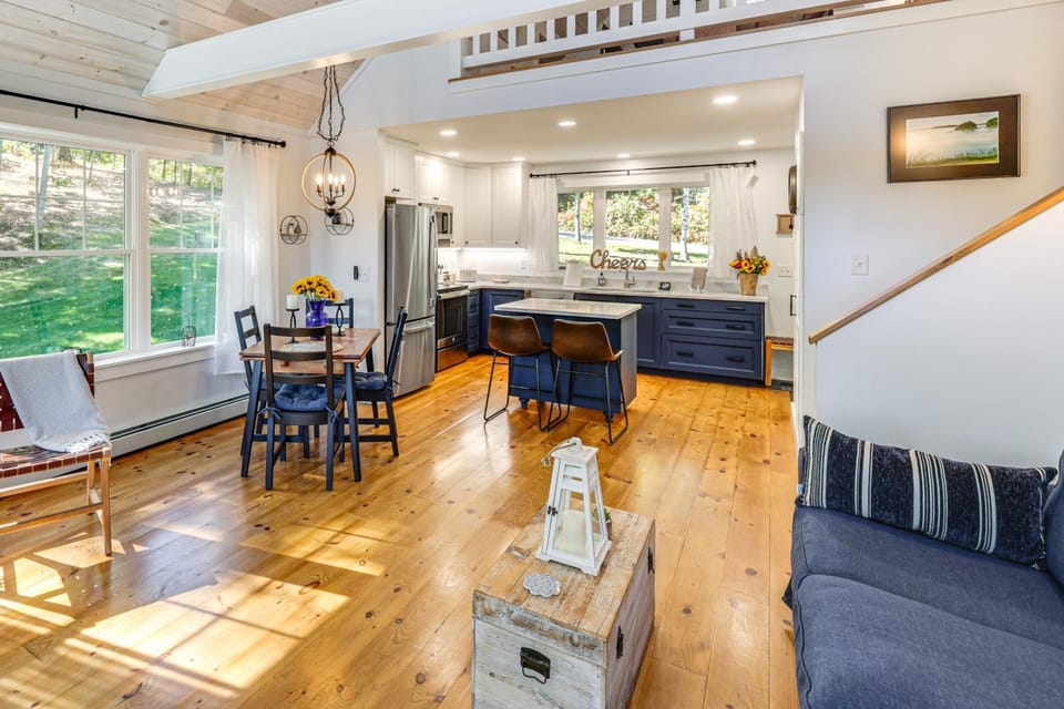 Sunny Stockton Springs Home < 1 Mi to Beach! House in Sandy Point
