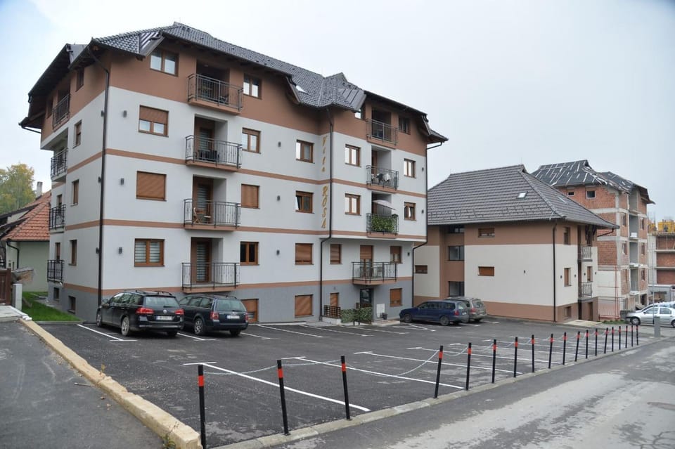 Property building, Parking