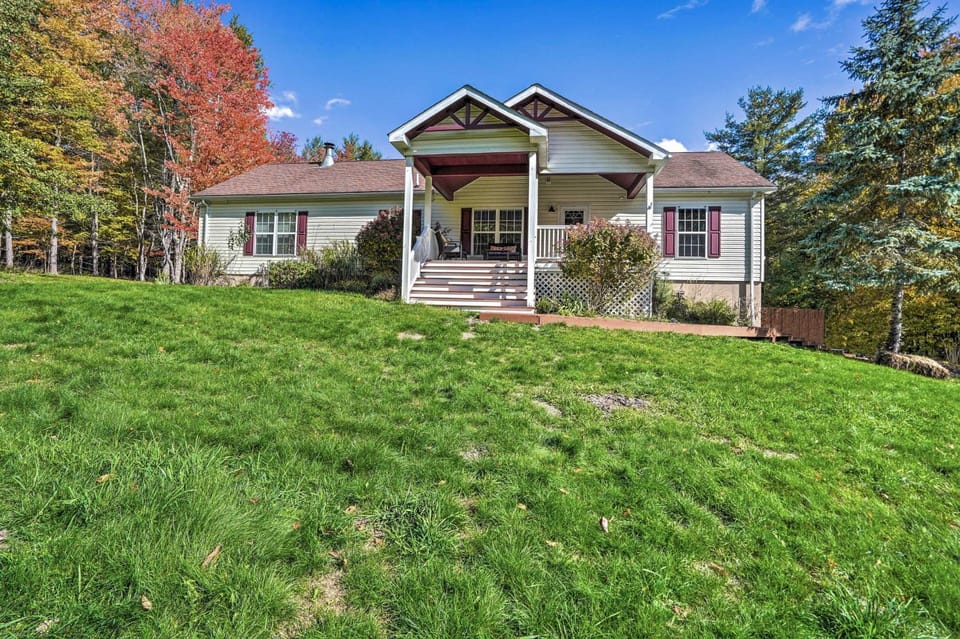 Game Room & Spacious Yard: 10-Acre Catskills Home! House in Capital District, NY, USA