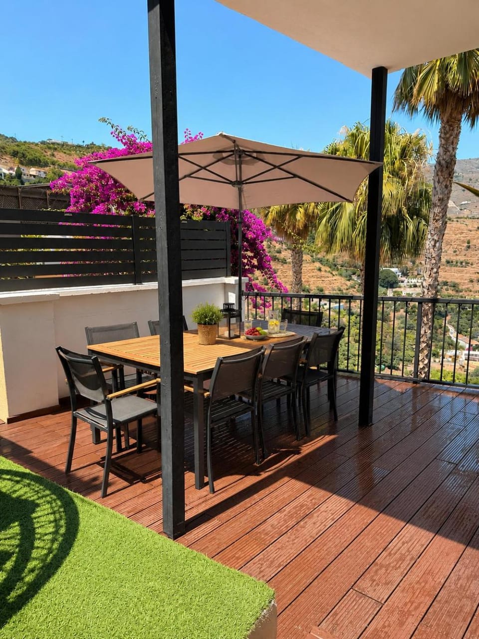Patio, Spring, Day, Natural landscape, Garden, View (from property/room), Balcony/Terrace, Dining area, Garden view