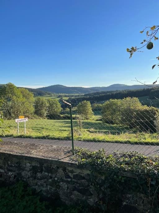 Location maison à Chadron : Haute Loire House in Auvergne-Rhône-Alpes