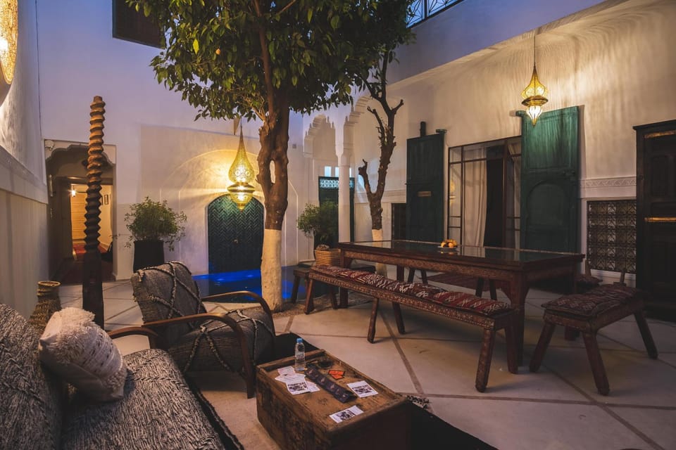 Patio, Seating area
