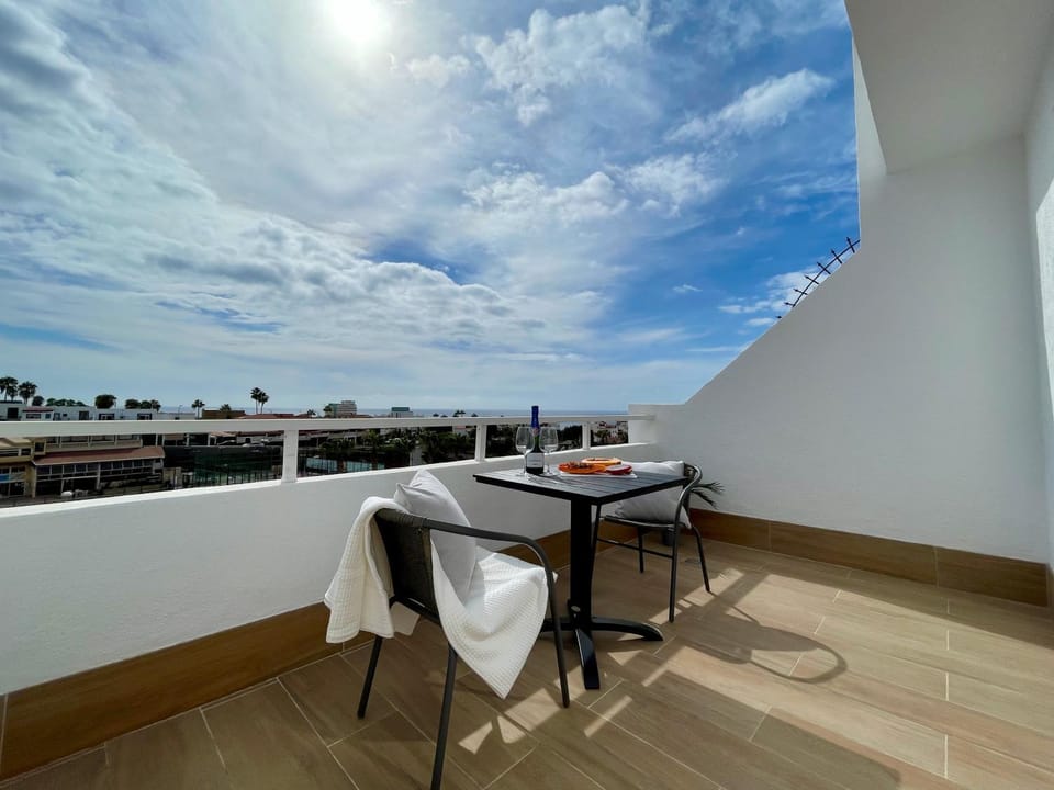 View (from property/room), Balcony/Terrace