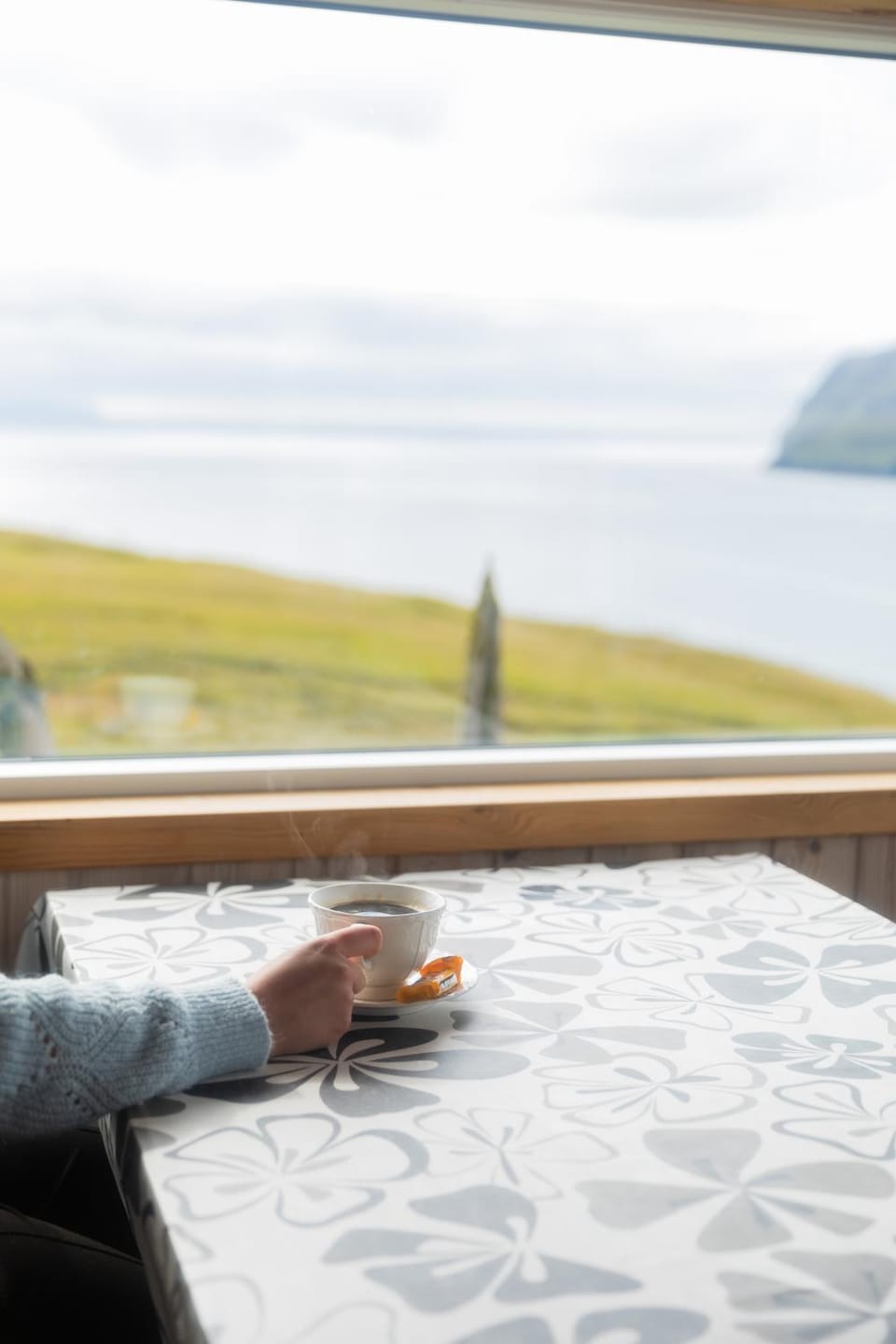 Natural landscape, Dining area, Mountain view, Sea view