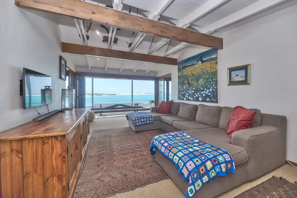 Op die Hoek in Arniston House in Western Cape