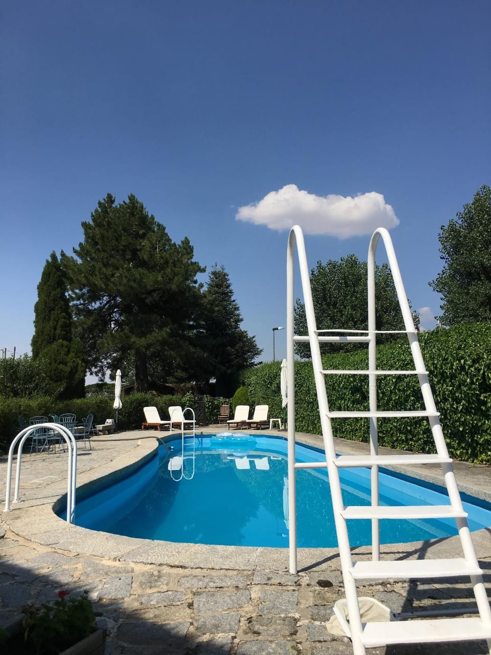 Swimming pool, Swimming pool