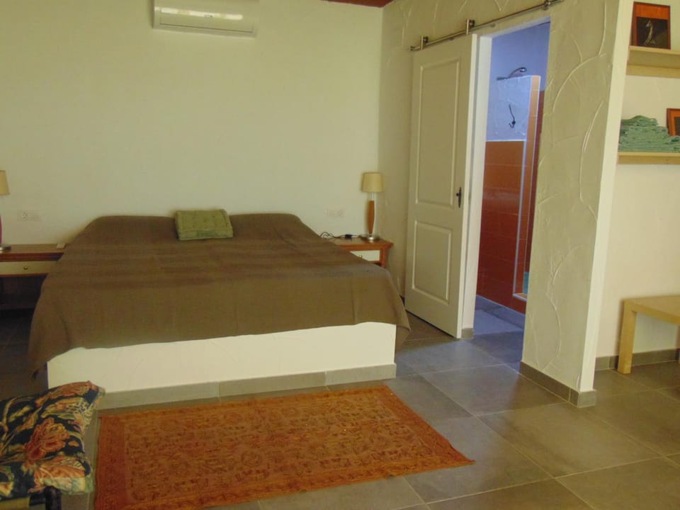 Studio andalou , campagne , chevaux , piscine commune Apartment in Sierra de Cádiz