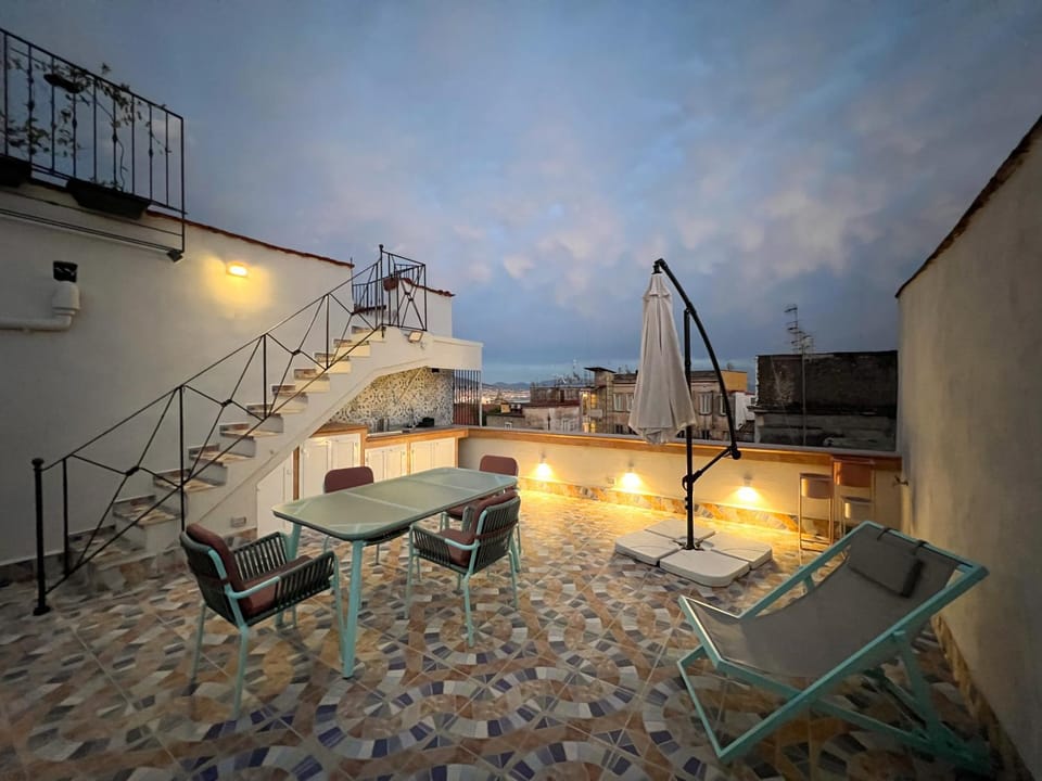 Stunning View with 3 Terraces near DANTE SQ! By HouseinNaples Apartment in Naples