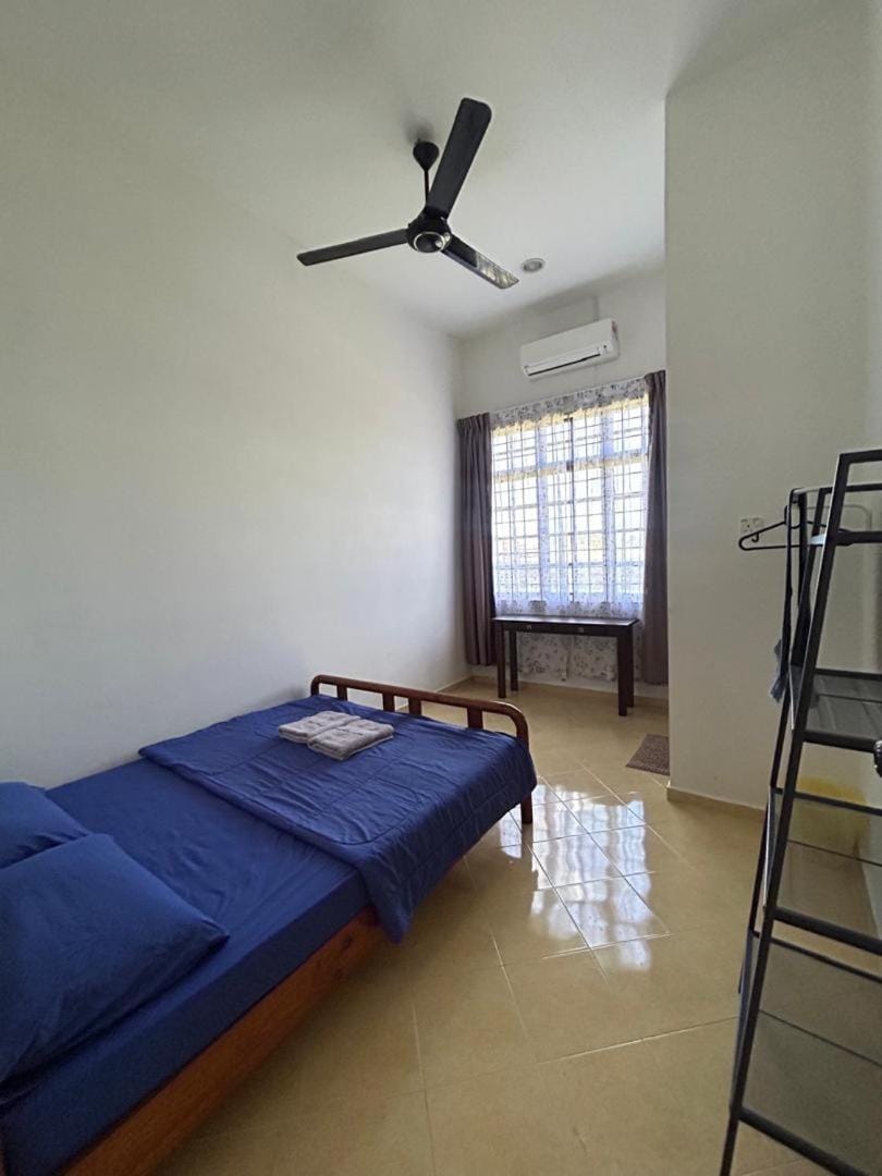Rumah Sawah Homestay Pasir Puteh Vacation rental in Malaysia