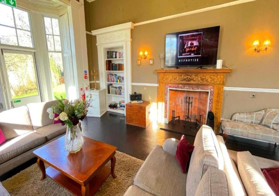 Edinburgh Country Estate Rooms & Apartments Apartment in Scotland