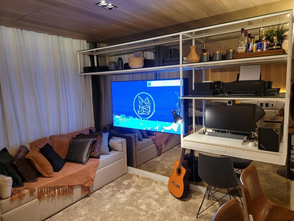 TV and multimedia, Living room, Seating area