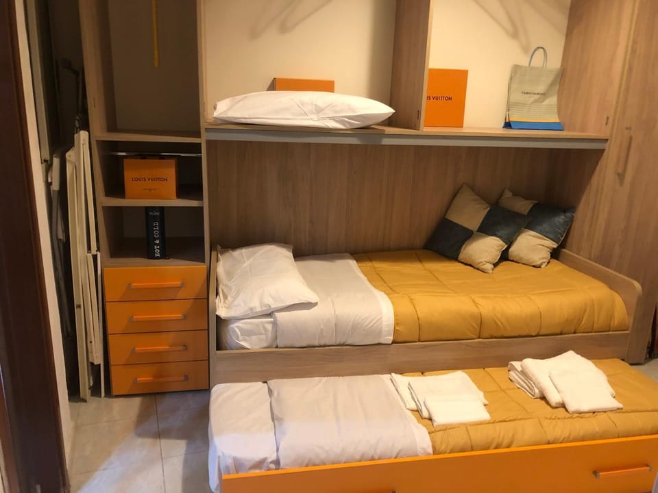 Bed, Bedroom, wardrobe