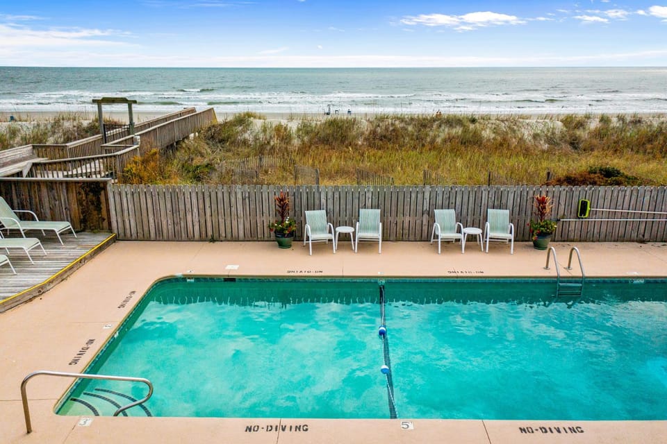 OIB32 Gabriel's Paradise Apartment in Ocean Isle Beach