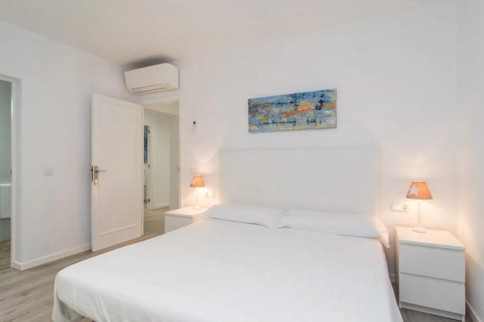 Property building, Living room, Bedroom