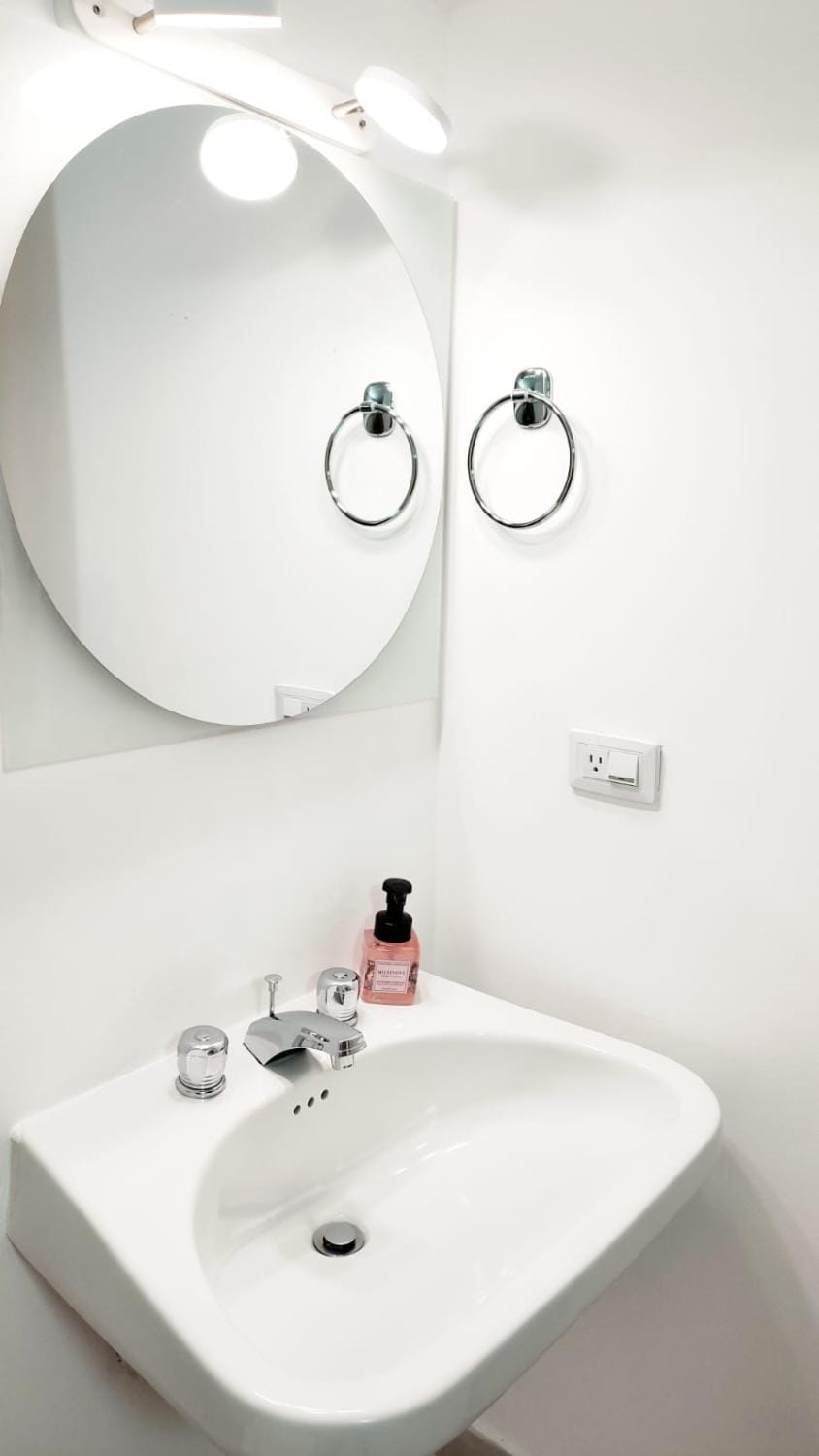 Toilet, Bathroom, towels