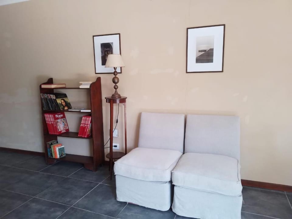 Library, Living room