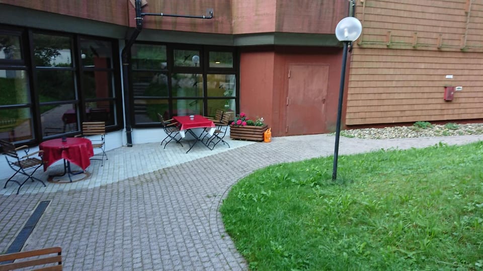 Patio, Garden, Balcony/Terrace, Garden view