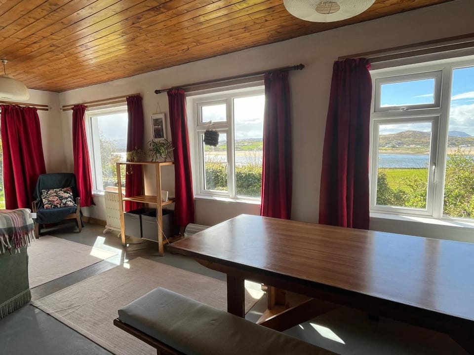 Cosy Stay on The Wild Atlantic Way House in County Donegal