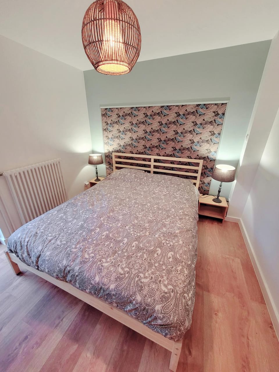 Bed, Bedroom