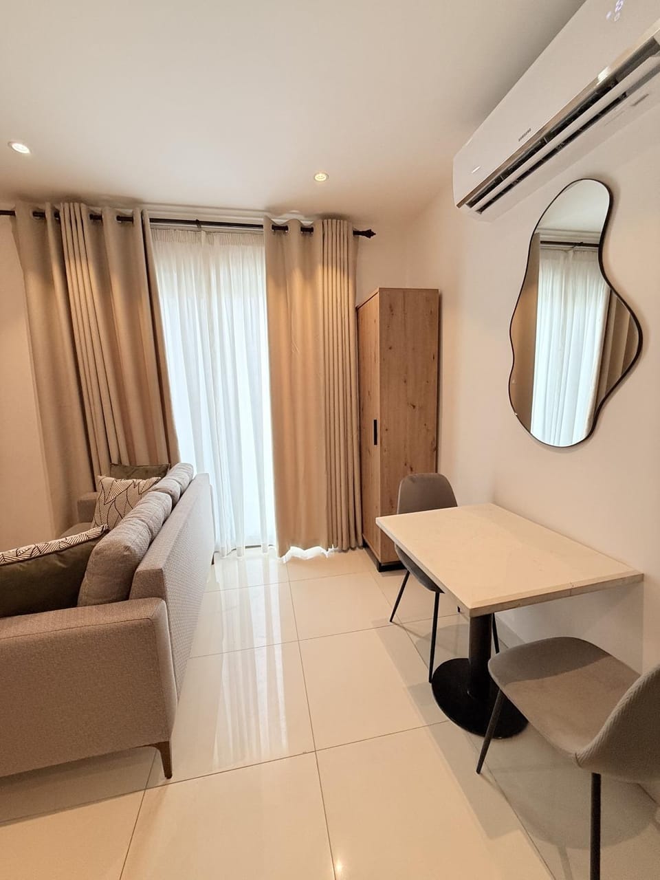 The Lennox D-Plus Apartments Apartment in Accra