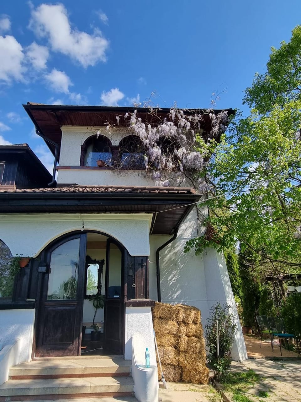 Property building, Spring