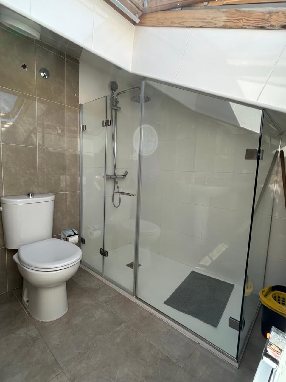 Shower, hair dryier, dryer