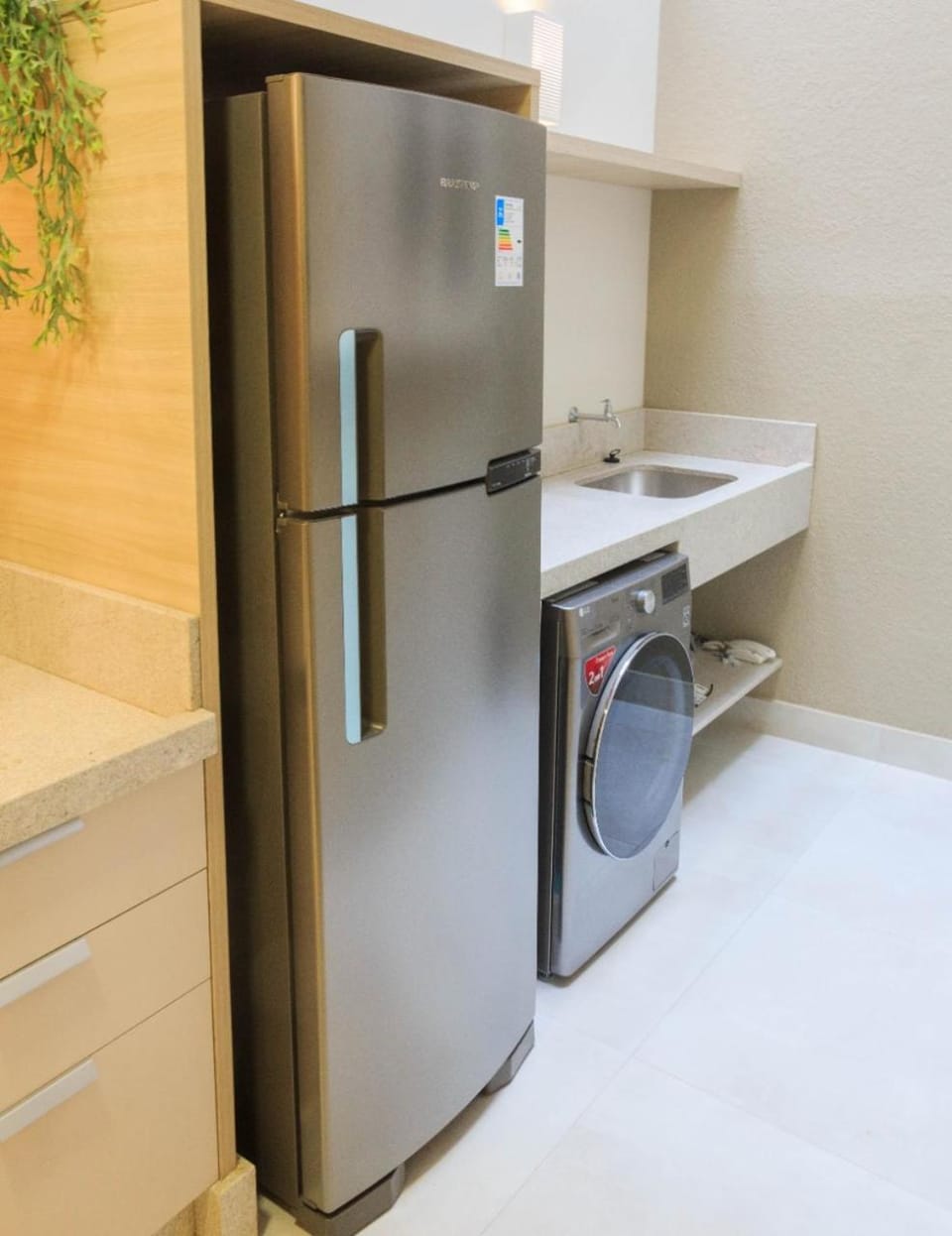 minibar, laundry, washing machine, dryer