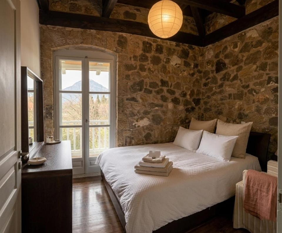 Alemarni Parnassos House in Peloponnese, Western Greece and the Ionian