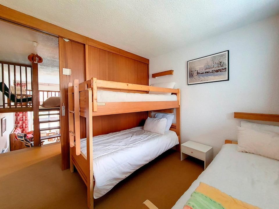 Duplex cosy, départ ski aux pieds, balcon ensoleillé - FR-1-344-944 Apartment in Les Allues