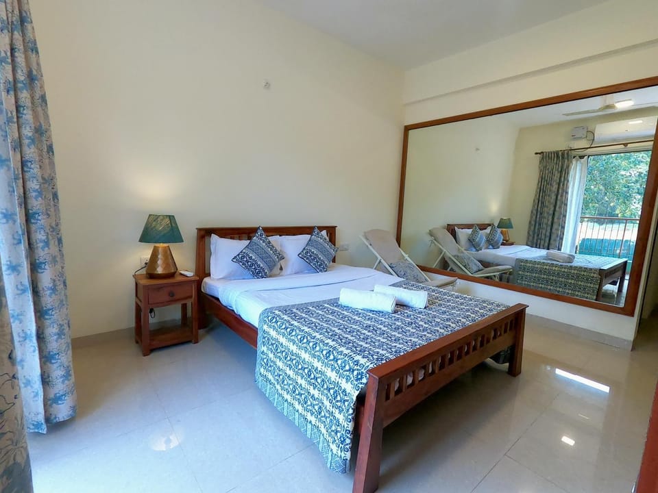 Bed, wardrobe