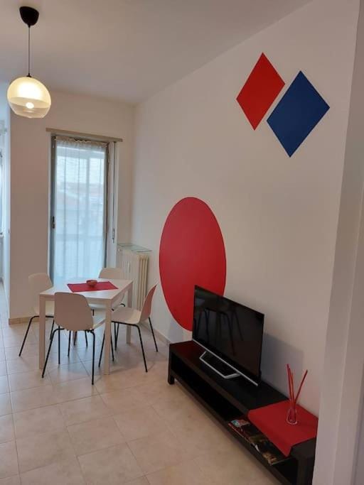 Casina 2 quadrati, vista collina Apartment in Turin