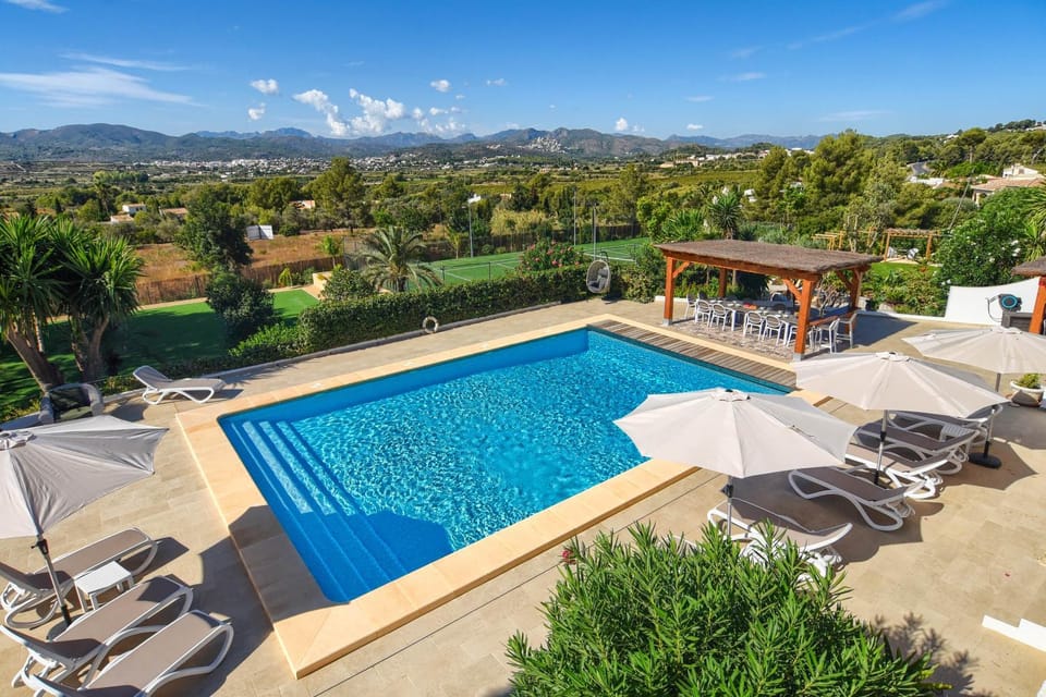 Mountain view, Swimming pool