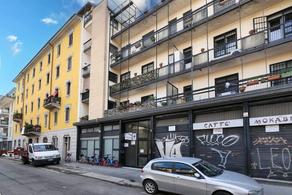 PrimoPiano - Clitumno Apartment in Milan