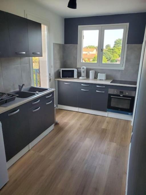 Appartement moderne et équipé Apartment in Occitanie