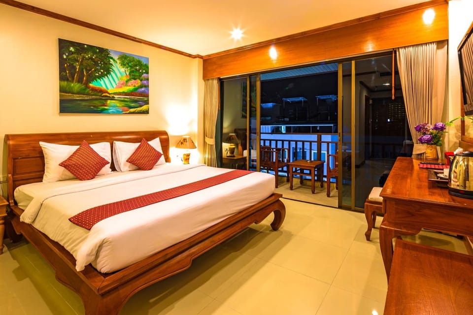 Bed, Night, View (from property/room), Balcony/Terrace, Photo of the whole room