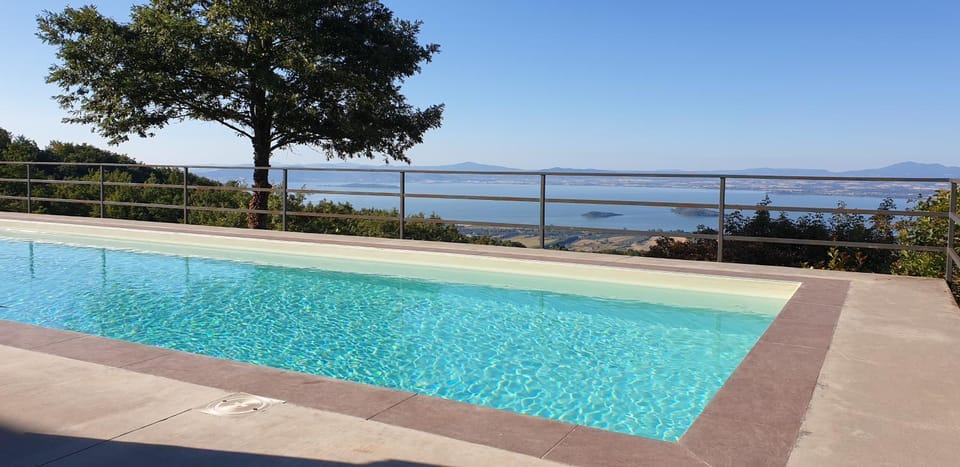 Lake view, Pool view, Swimming pool