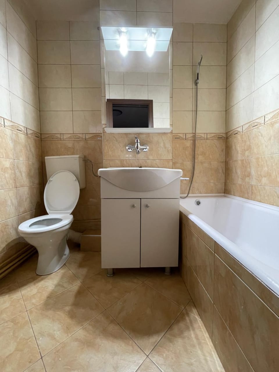 Toilet, Bathroom, Bath
