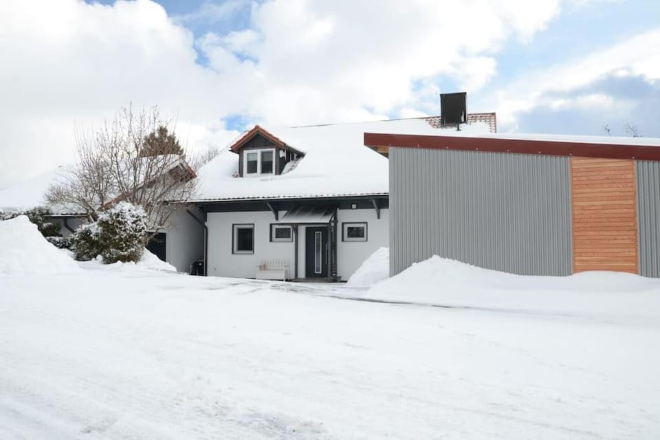 Property building, Day, Winter