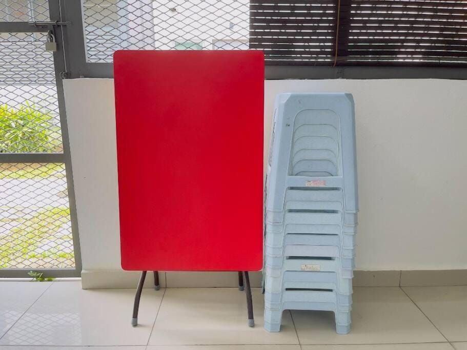 4 Room Sweet Home 12pax @ Puncak Alam House in Selangor, Malaysia