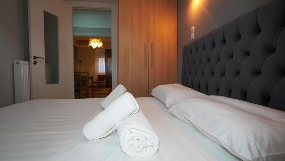 Bed, Photo of the whole room, Bedroom, towels, wardrobe
