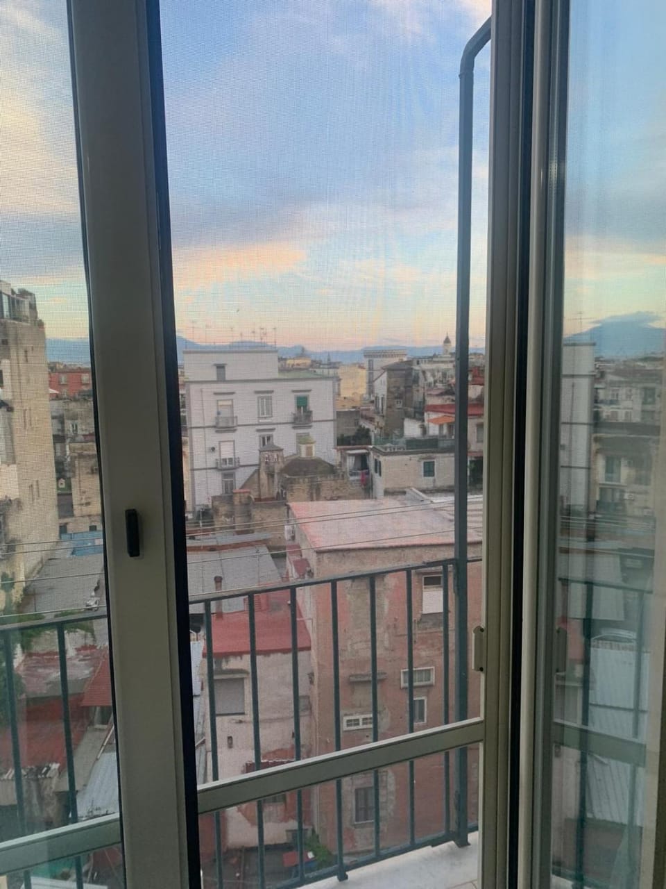 View (from property/room), Balcony/Terrace, City view