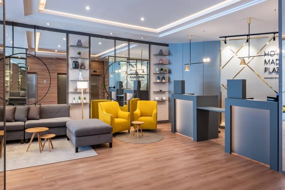 Facade/entrance, Lobby or reception