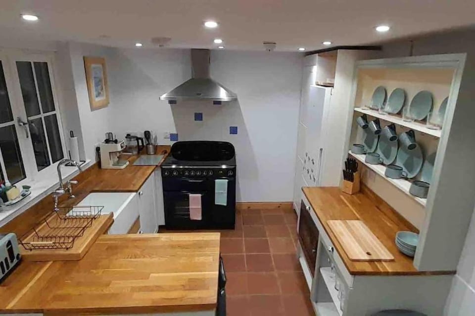 Willow Cottage Cosy Cornish Rural Retreat - Dog Friendly Cornwall Apartment in England
