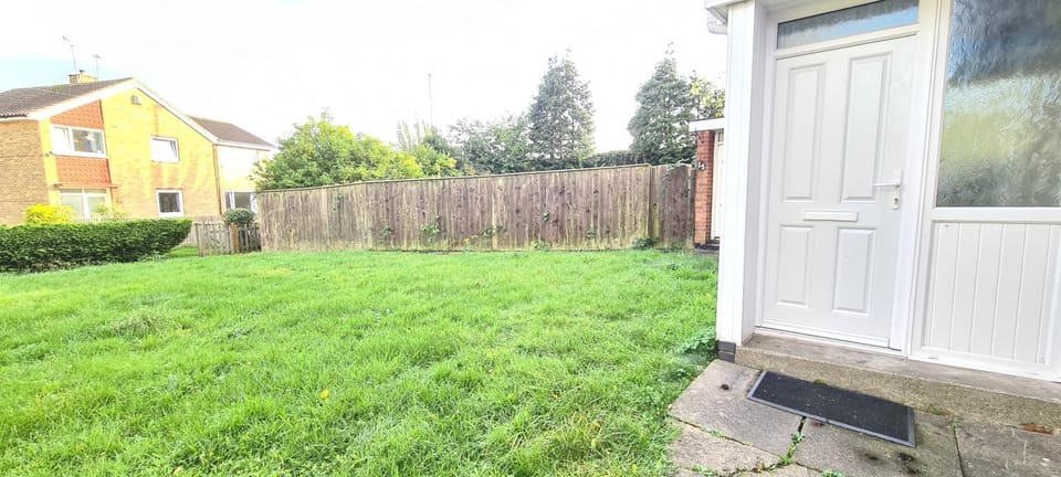 Property building, Garden, Garden view