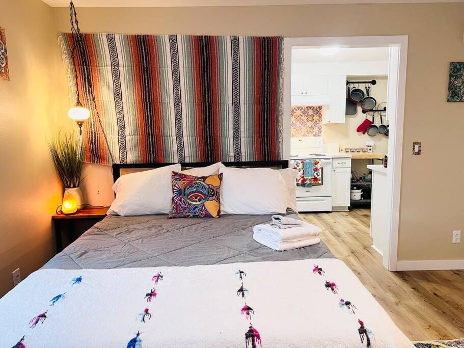 Talavera Apartment in Salem