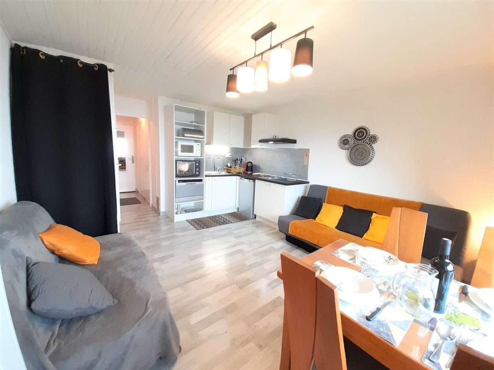 Chalet cosy 4 pers à 800m des pistes - TV, kitchenette équipée, navette gratuite vacances. - FR-1-457-308 Apartment in Saint-Lary-Soulan