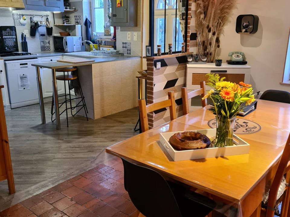 Charmant gîte au cœur du Val de Loire, proche châteaux, Orléans, avec jardin et équipements complets - FR-1-590-258 House in Centre-Val de Loire
