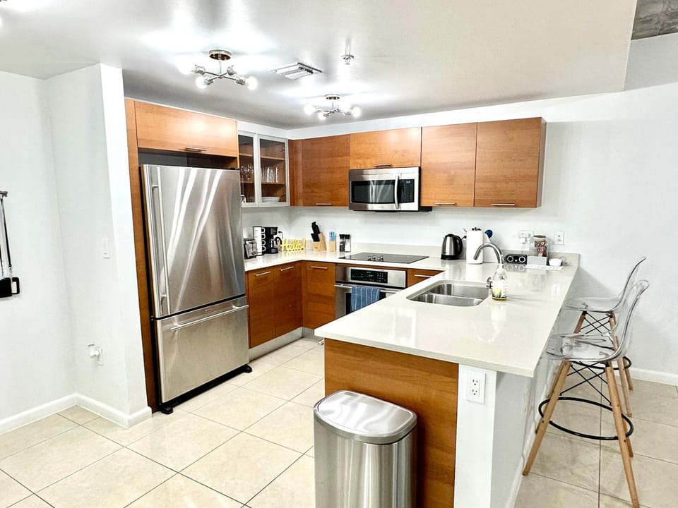Kitchen or kitchenette