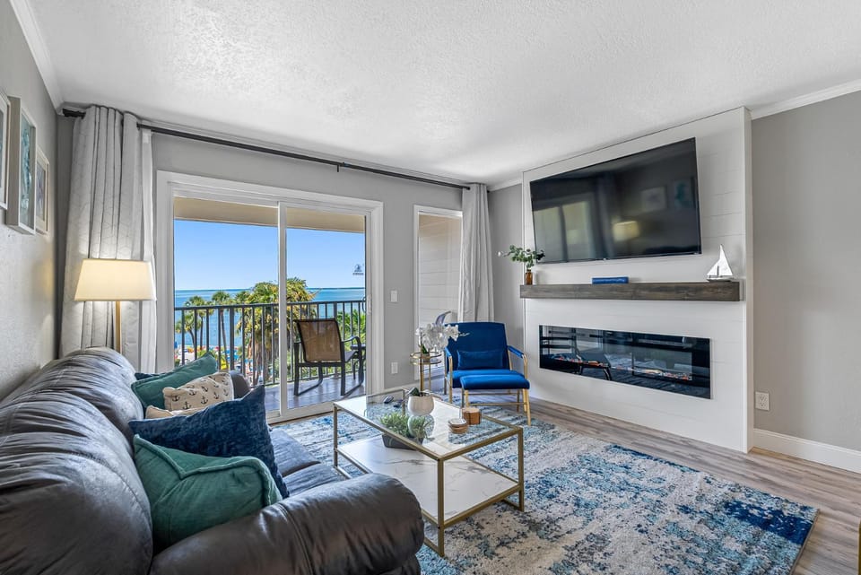 TV and multimedia, Balcony/Terrace, Balcony/Terrace, Living room